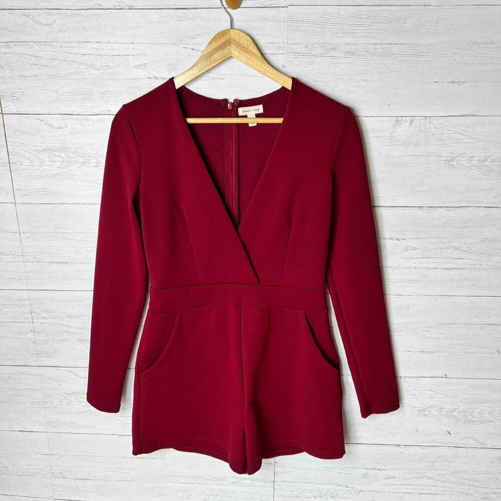 Silence + Noise Romper Womens Size Medium Cranberry Burgundy Long Sleeve Pockets